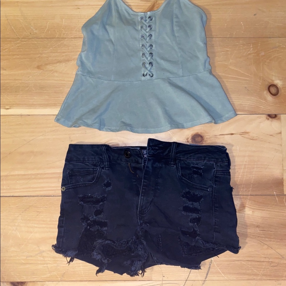 Black cut off American Eagle shorts